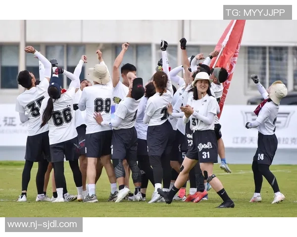 南京飞盘队的节奏与战术分析探索飞盘运动的魅力与团队协作