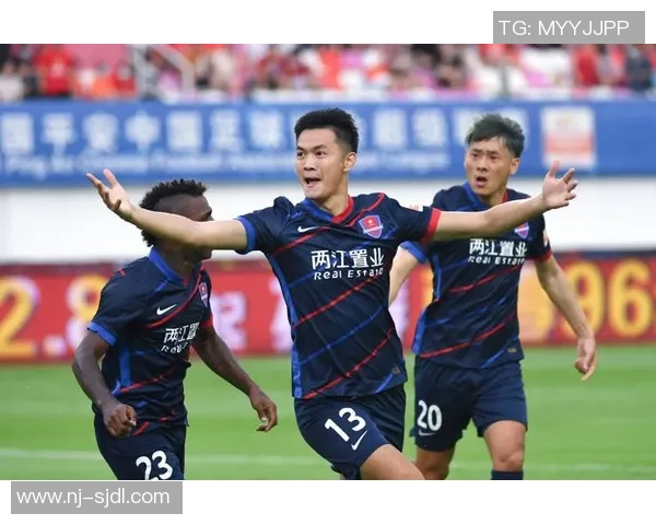 深圳足球队荣登灵活性排行榜第二名展现出色竞技实力 深圳足球队荣登灵活性排行榜第二名展现出色竞技实力