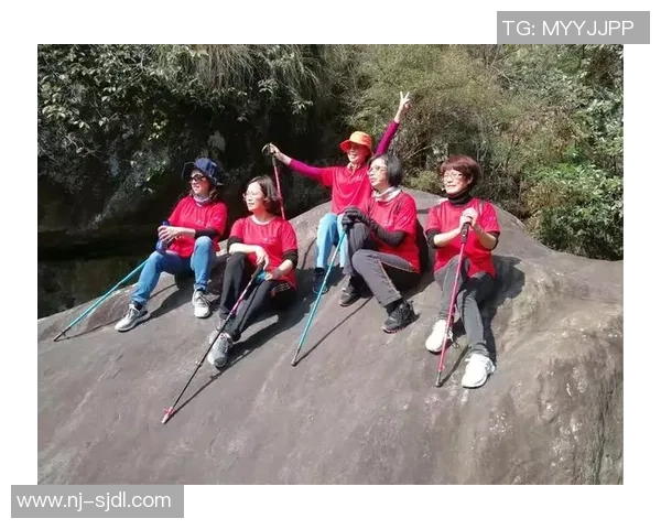 西安攀岩队战术揭秘:探索团队协作与技术提升的成功之道 西安攀岩队战术揭秘:探索团队协作与技术提升的成功之道